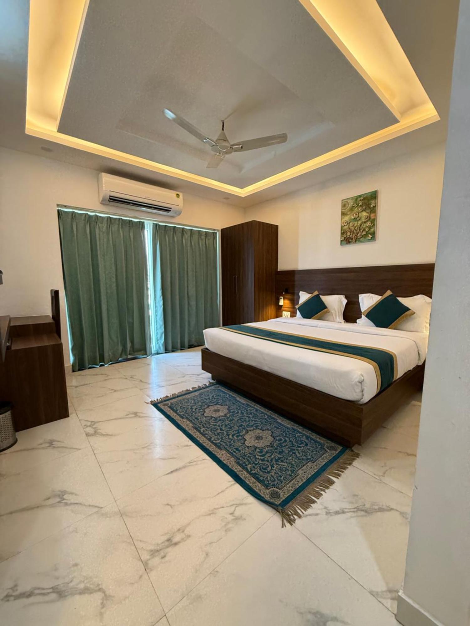 Hotel 7 Heaven دهرادون المظهر الخارجي الصورة