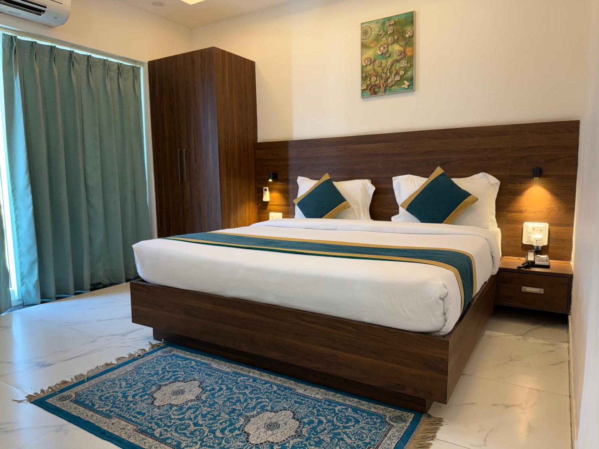 Hotel 7 Heaven دهرادون المظهر الخارجي الصورة
